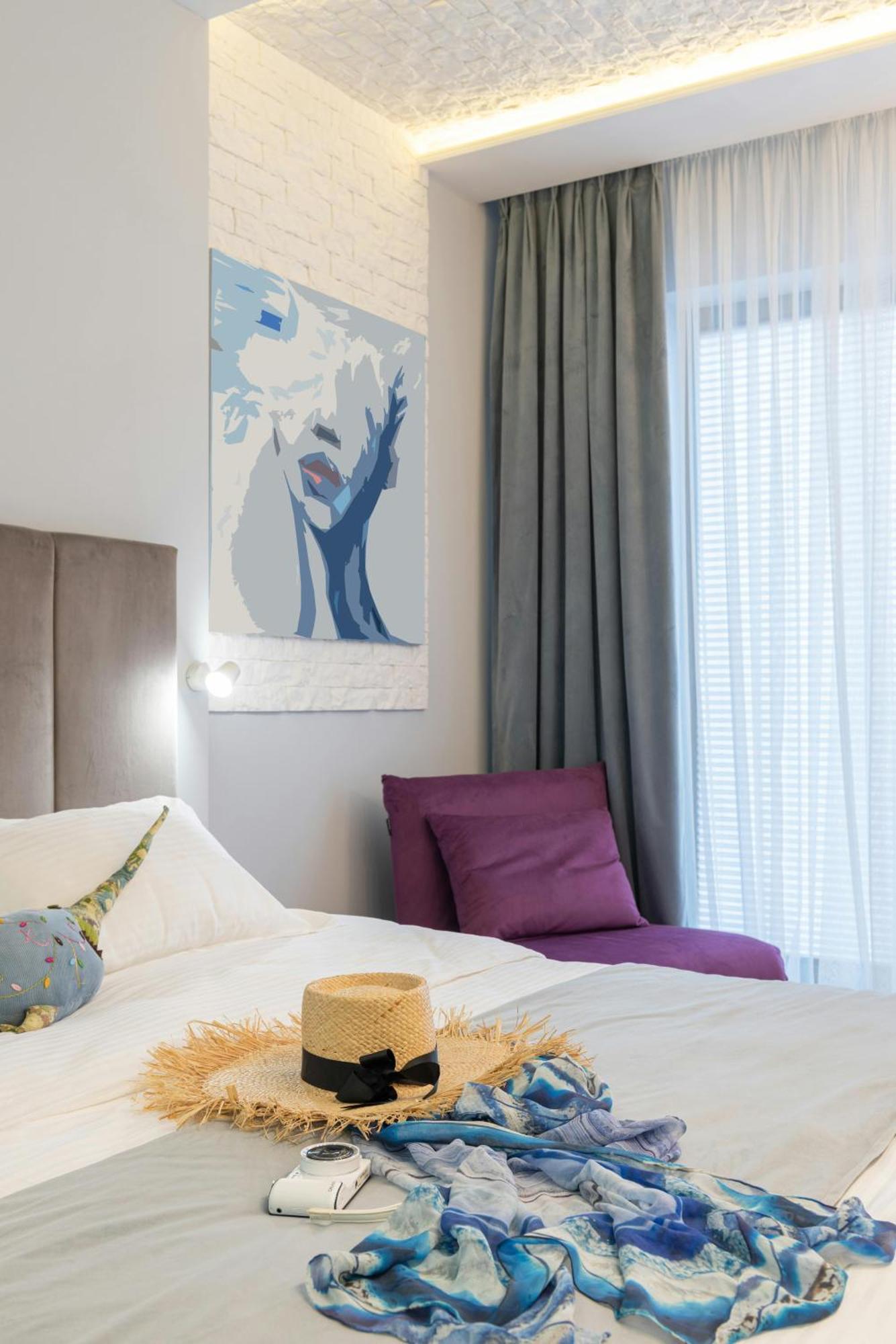 The Ambs Near Igi Delhi Airport Hotel New Delhi